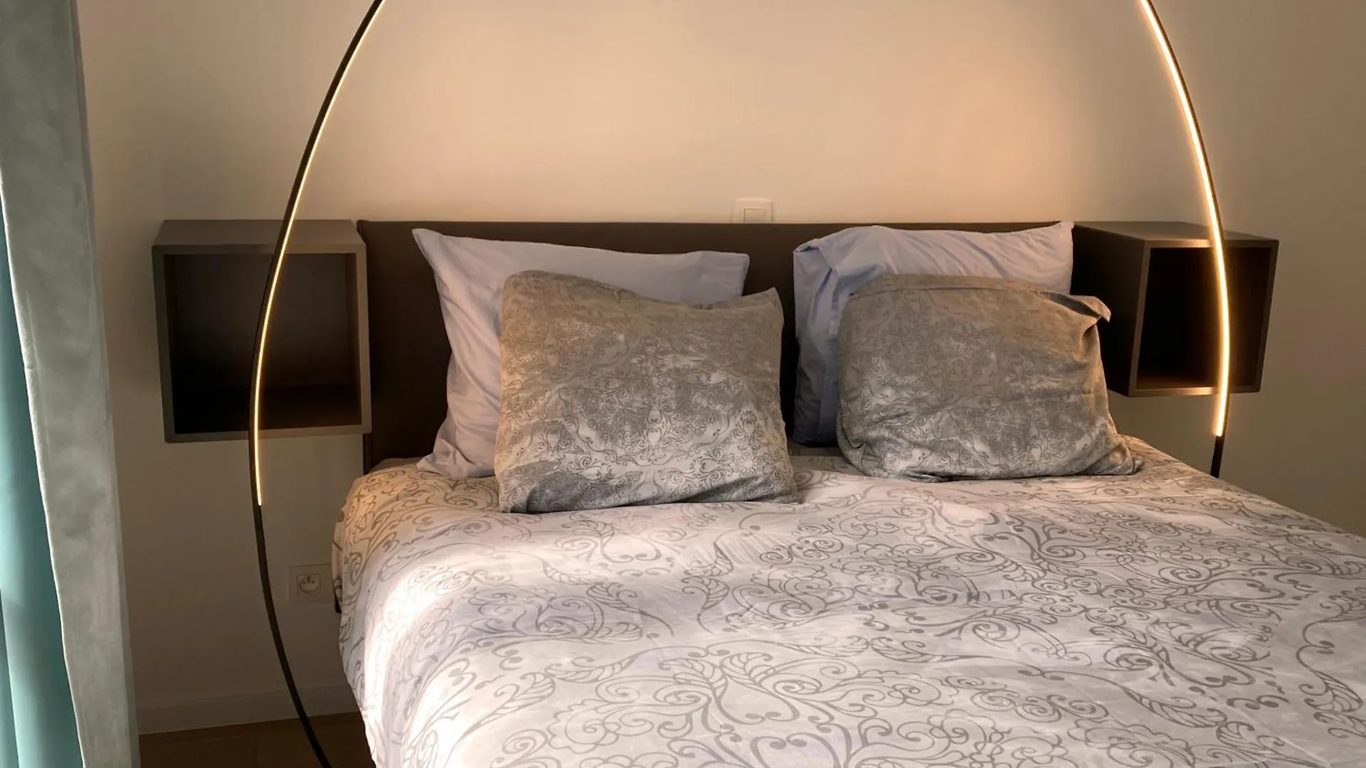 Desire 2 Lux Apartment Free Parking On Premise 奥斯滕德